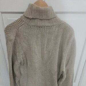 Banana Republic, Cashmere-blend, Irish-style, Turtleneck Sweater, Medium